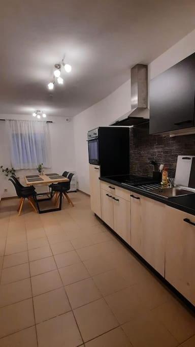 Einzigartiges Apartment Inkl. Gratis Parkplatz Wien Ngoại thất bức ảnh